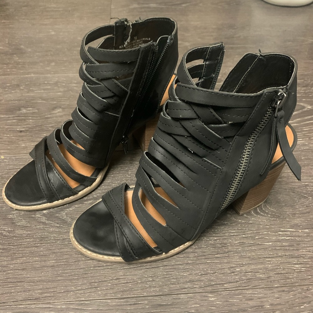 Strappy sandals